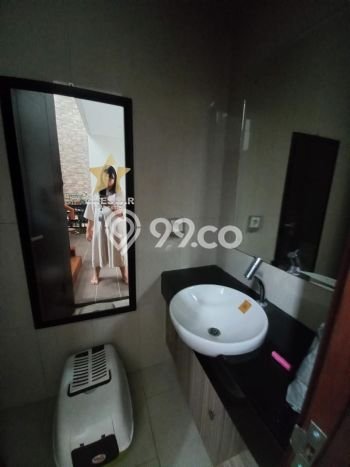 Rumah Elit Modern Siap Huni di BSD Tangerang Rumah Elit Modern Siap Huni di BSD Tangerang