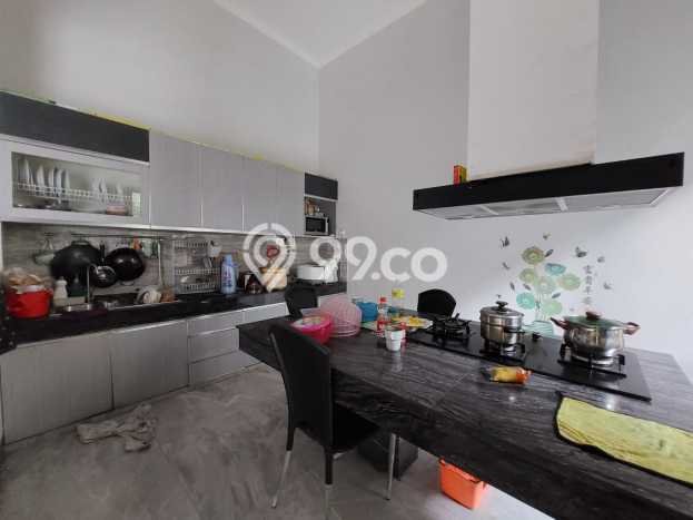 Ready to Use! Luxury House LT 252m2 Desain Modern di BSD Ready to Use! Luxury House LT 252m2 Desain Modern di BSD