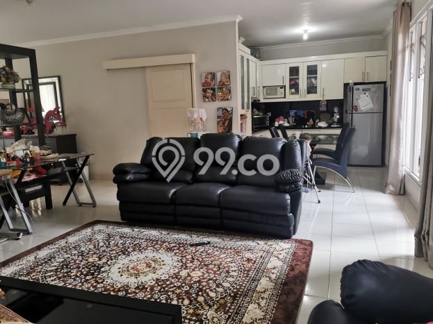 Jual Rumah Mewah Elegan Dengan View Eksklusif di Gading Serpong, Tangerang Jual Rumah Mewah Elegan Dengan View Eksklusif di Gading Serpong, Tangerang
