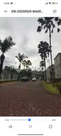 Dijual Rumah Luas Elegan Dengan View Eksklusif di Gading Serpong, Tangerang Dijual Rumah Luas Elegan Dengan View Eksklusif di Gading Serpong, Tangerang