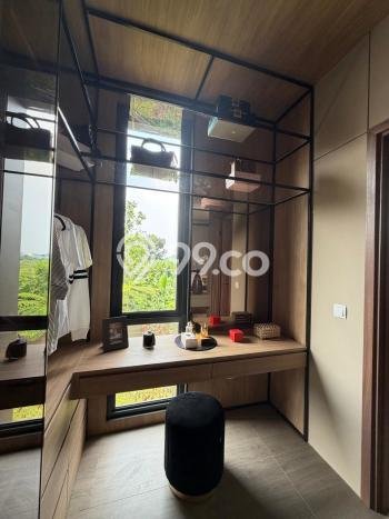 Dijual Rumah Strategis Bagus Punya 2 KT di Serpong Tangerang Selatan SHM Dijual Rumah Strategis Bagus Punya 2 KT di Serpong Tangerang Selatan SHM