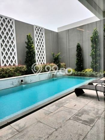 Dijual Rumah Mewah Megah Dengan View Eksklusif di Alam Sutera, Tangerang Dijual Rumah Mewah Megah Dengan View Eksklusif di Alam Sutera, Tangerang