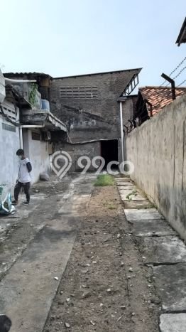 Gudang Dijual di Prime Area Jakarta Barat Luas 1000m2 Gudang Dijual di Prime Area Jakarta Barat Luas 1000m2