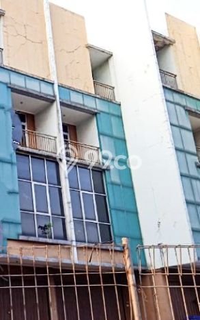 Untuk Dijual Ruko di Kebayoran Lama Jakarta Selatan LT 1256m2 / LB 80m2 Untuk Dijual Ruko di Kebayoran Lama Jakarta Selatan LT 1256m2 / LB 80m2