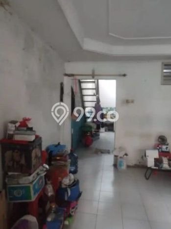 LOKASI STRATEGIS! Ruko Kawasan , Luas 240m2m², Potensi Tinggi LOKASI STRATEGIS! Ruko Kawasan , Luas 240m2m², Potensi Tinggi