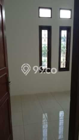 Ruko Disewakan di Area Ramai Kebon Jeruk, Jakarta Barat Ruko Disewakan di Area Ramai Kebon Jeruk, Jakarta Barat