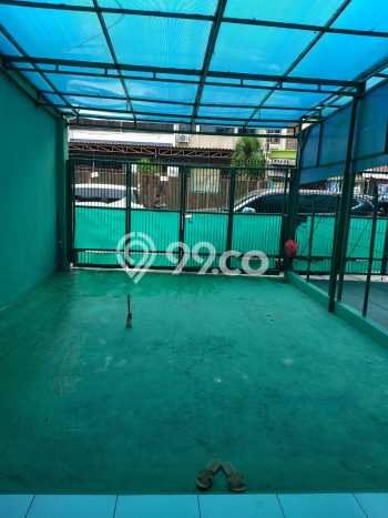 Untuk Dijual! Ruko di Kedoya Jakarta Barat LT 76m2 / LB 229m2 Kawasan Bisnis Untuk Dijual! Ruko di Kedoya Jakarta Barat LT 76m2 / LB 229m2 Kawasan Bisnis