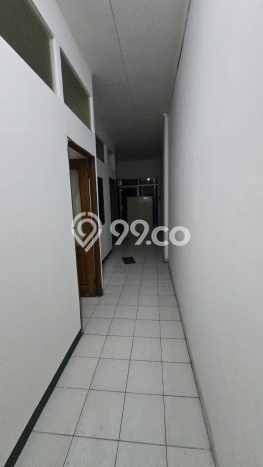 Unit Komersial Disewakan di Jakarta Barat Area Strategis Harga Kompetitif Unit Komersial Disewakan di Jakarta Barat Area Strategis Harga Kompetitif