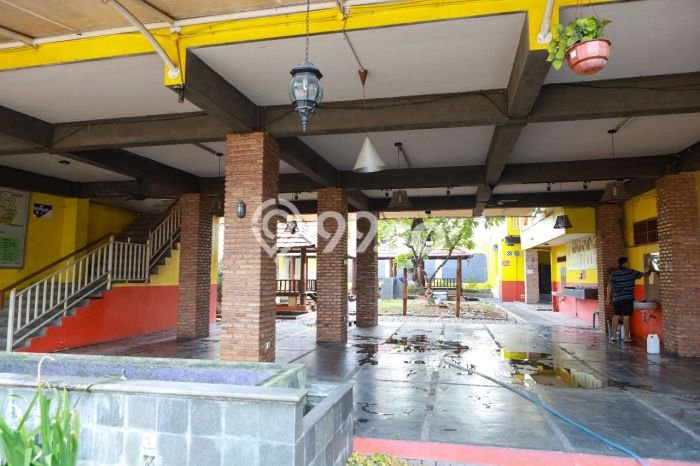 Jual Komersial di Depok II, Luas 1428m², Lokasi Strategis Jual Komersial di Depok II, Luas 1428m², Lokasi Strategis