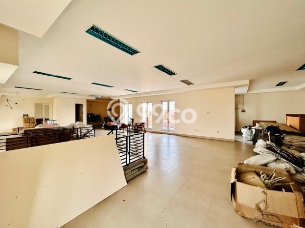 Rumah PREMIUM! di Tebet, Jakarta Selatan, LT 424m² Bangunan 636m², BISA KPR Rumah PREMIUM! di Tebet, Jakarta Selatan, LT 424m² Bangunan 636m², BISA KPR