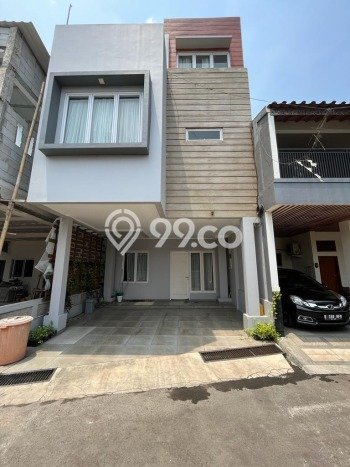 Rumah Modern Cantik 4 Kamar Siap Huni di Tebet Rumah Modern Cantik 4 Kamar Siap Huni di Tebet