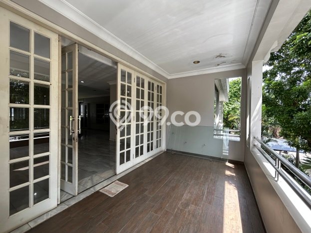 Rumah Luxury Modern Siap Huni di Pejaten Jakarta Selatan Rumah Luxury Modern Siap Huni di Pejaten Jakarta Selatan