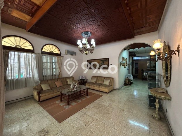 Siap Huni Rumah Mewah 4 Kamar di Pancoran Dekat ke Mana Saja Siap Huni Rumah Mewah 4 Kamar di Pancoran Dekat ke Mana Saja
