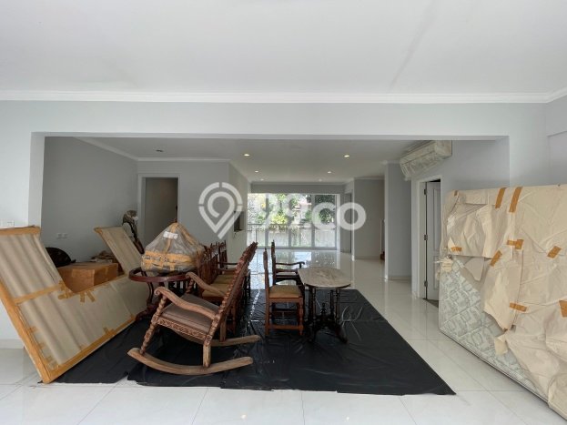 Dijual Rumah Premium dengan Fasilitas Sekitar Komplit di Cilandak, Jakarta Selatan Dijual Rumah Premium dengan Fasilitas Sekitar Komplit di Cilandak, Jakarta Selatan