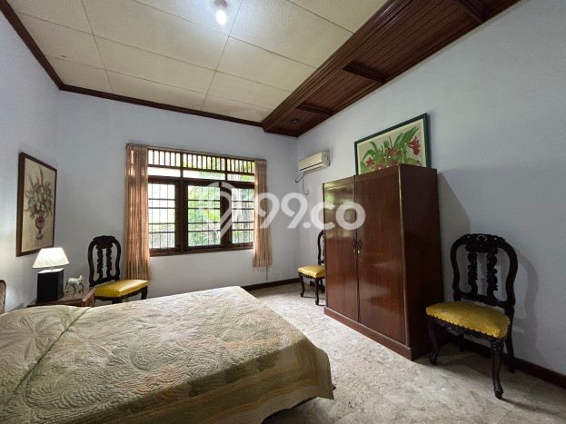 Jual Rumah Mewah Megah Dengan View Eksklusif di Pejaten, Jakarta Selatan Jual Rumah Mewah Megah Dengan View Eksklusif di Pejaten, Jakarta Selatan