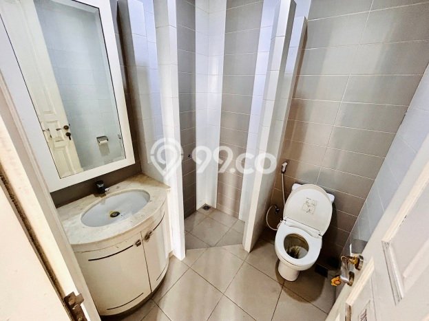 Rumah PREMIUM! di Tebet, Jakarta Selatan, LT 424m² Bangunan 636m², BISA KPR Rumah PREMIUM! di Tebet, Jakarta Selatan, LT 424m² Bangunan 636m², BISA KPR