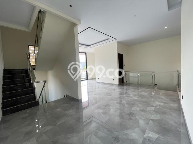 Rumah Elit Modern Tanpa Renovasi di Kemang Jakarta Selatan Rumah Elit Modern Tanpa Renovasi di Kemang Jakarta Selatan