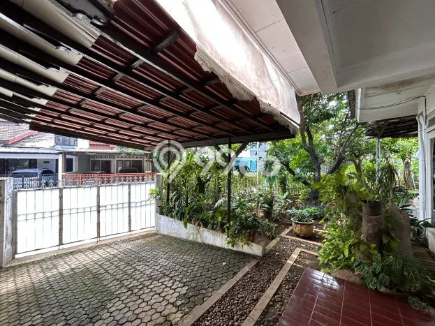 Ready to Use! Premium House LT 485m2 Desain Elegan di Kalibata Ready to Use! Premium House LT 485m2 Desain Elegan di Kalibata