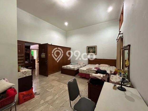 Rumah Elit Modern Tanpa Renovasi di Kalibata Jakarta Selatan Rumah Elit Modern Tanpa Renovasi di Kalibata Jakarta Selatan
