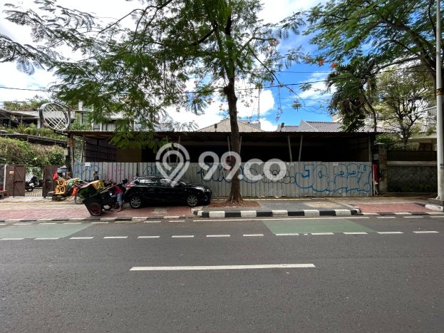 Tanah Kavling di Tebet Dijual dengan Luas 675m2 Tanah Kavling di Tebet Dijual dengan Luas 675m2