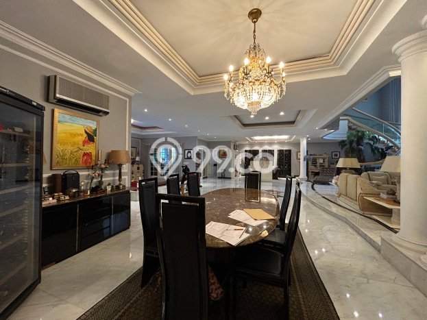 Rumah Luxury Modern Siap Huni di Mega Kuningan Jakarta Selatan Rumah Luxury Modern Siap Huni di Mega Kuningan Jakarta Selatan