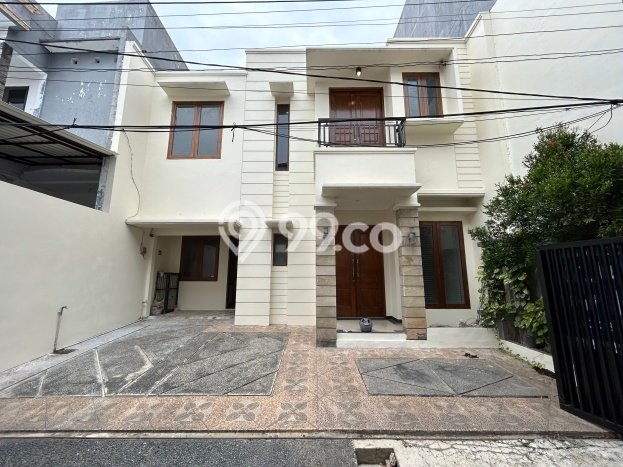 Rumah Eksklusif Siap Huni LT 133m2 di Tebet, Jakarta Selatan Rumah Eksklusif Siap Huni LT 133m2 di Tebet, Jakarta Selatan