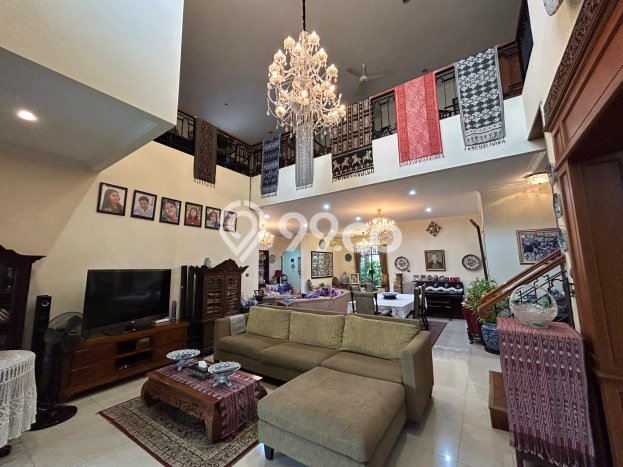 Hunian Eksklusif Siap Huni LT 633m2 di Pancoran, Jakarta Selatan Hunian Eksklusif Siap Huni LT 633m2 di Pancoran, Jakarta Selatan