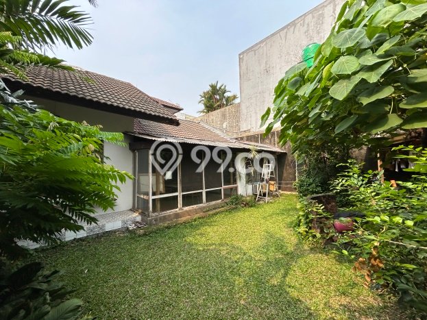 Jual Rumah Mewah Megah Dengan View Eksklusif di Pejaten, Jakarta Selatan Jual Rumah Mewah Megah Dengan View Eksklusif di Pejaten, Jakarta Selatan