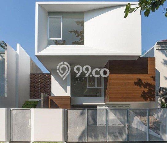 Ready to Use! Luxury House LT 264m2 Desain Modern di Pondok Indah Ready to Use! Luxury House LT 264m2 Desain Modern di Pondok Indah