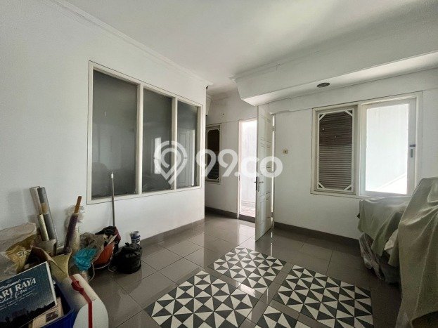 KESEMPATAN EMAS! Rumah area Gudang Peluru, Jakarta Selatan, LT 400m² Bangunan 525m² KESEMPATAN EMAS! Rumah area Gudang Peluru, Jakarta Selatan, LT 400m² Bangunan 525m²