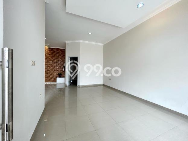 Rumah Terawat area Tebet, Jakarta Selatan, LT 90m², Luas Bangunan 125m² Rumah Terawat area Tebet, Jakarta Selatan, LT 90m², Luas Bangunan 125m²