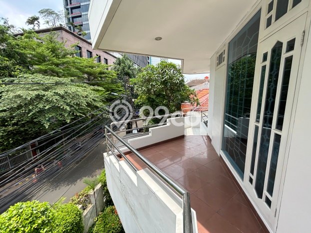 Jual Rumah Luas Megah Dengan View Cantik di Cawang, Jakarta Timur Jual Rumah Luas Megah Dengan View Cantik di Cawang, Jakarta Timur