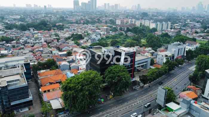 Dijual! Kantor di Kemang Jakarta Selatan LT 720m2 / LB 2070m2 Kawasan Bisnis Dijual! Kantor di Kemang Jakarta Selatan LT 720m2 / LB 2070m2 Kawasan Bisnis