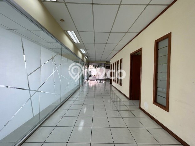 Kantor Dijual di Jakarta Timur LT 750m2 & LB 1350m2 Lokasi Terbaik! Kantor Dijual di Jakarta Timur LT 750m2 & LB 1350m2 Lokasi Terbaik!