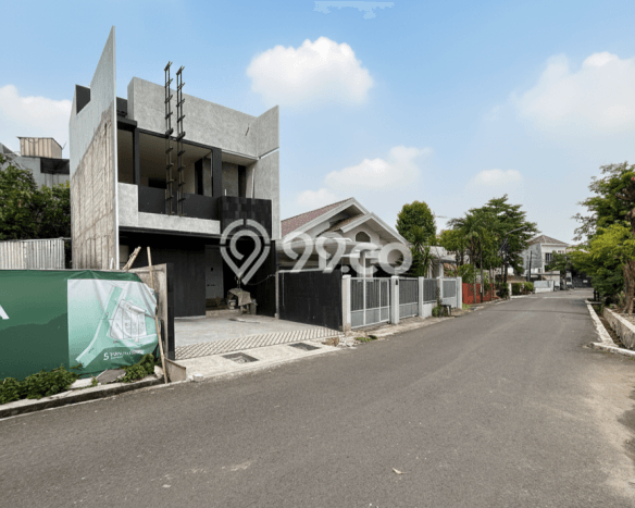 Jual Rumah Luas Megah Dengan View Eksklusif di Cawang, Jakarta Timur Jual Rumah Luas Megah Dengan View Eksklusif di Cawang, Jakarta Timur