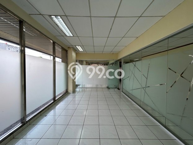 Kantor Dijual di Jakarta Timur LT 750m2 & LB 1350m2 Lokasi Terbaik! Kantor Dijual di Jakarta Timur LT 750m2 & LB 1350m2 Lokasi Terbaik!