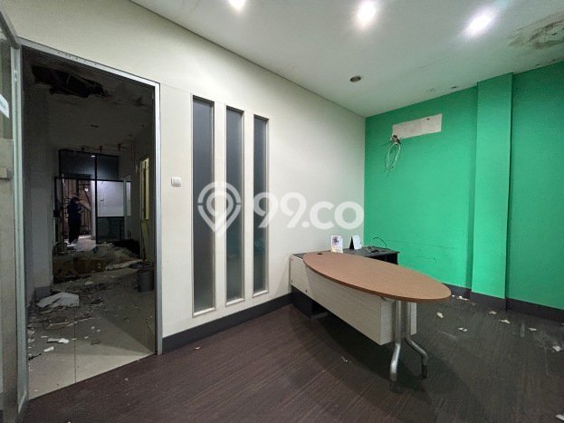FOR SALE! Ruko di Tebet Jakarta Selatan, LT 100m2, LB 250m2 FOR SALE! Ruko di Tebet Jakarta Selatan, LT 100m2, LB 250m2