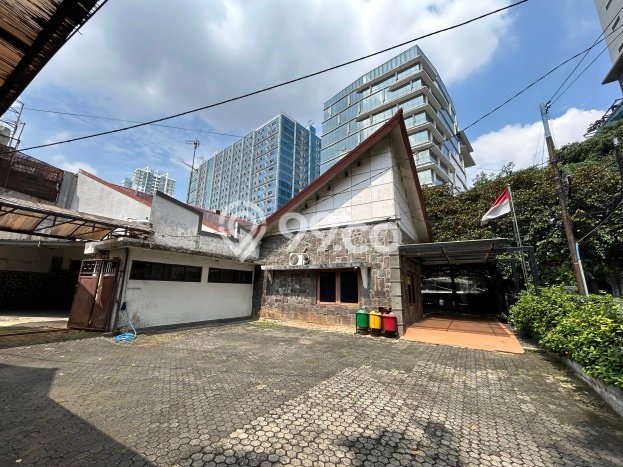 Ready to Use! Luxury House LT 809m2 Desain Elegan di Cawang Ready to Use! Luxury House LT 809m2 Desain Elegan di Cawang
