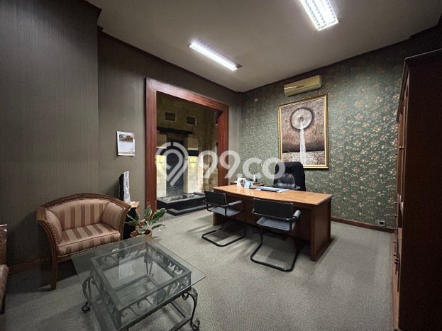 Unit Kantor Dijual di Jakarta Selatan LT 776m2 & LB 616m2 Unit Kantor Dijual di Jakarta Selatan LT 776m2 & LB 616m2