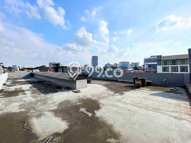 Kantor Area Premium Kawasan Salemba, Luas 1850m², Mainroad Kantor Area Premium Kawasan Salemba, Luas 1850m², Mainroad