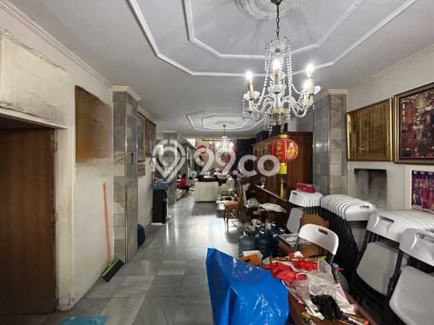 Jual Rumah Luas Megah Dengan View Eksklusif di Cawang, Jakarta Timur Jual Rumah Luas Megah Dengan View Eksklusif di Cawang, Jakarta Timur