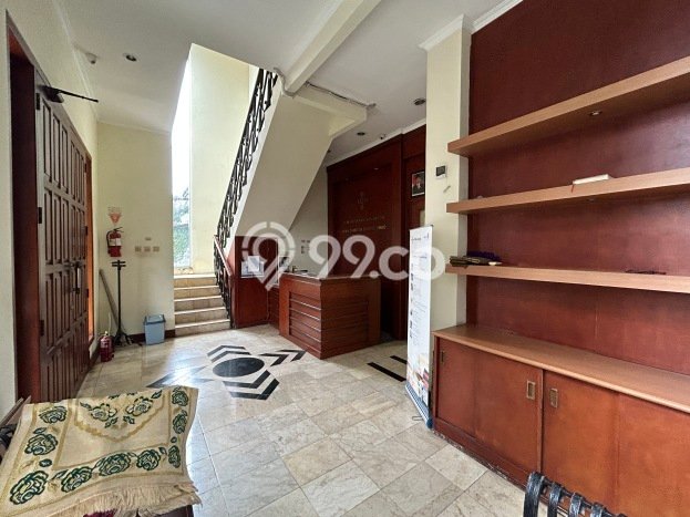 Unit Kantor Dijual di Jakarta Selatan LT 776m2 & LB 616m2 Unit Kantor Dijual di Jakarta Selatan LT 776m2 & LB 616m2