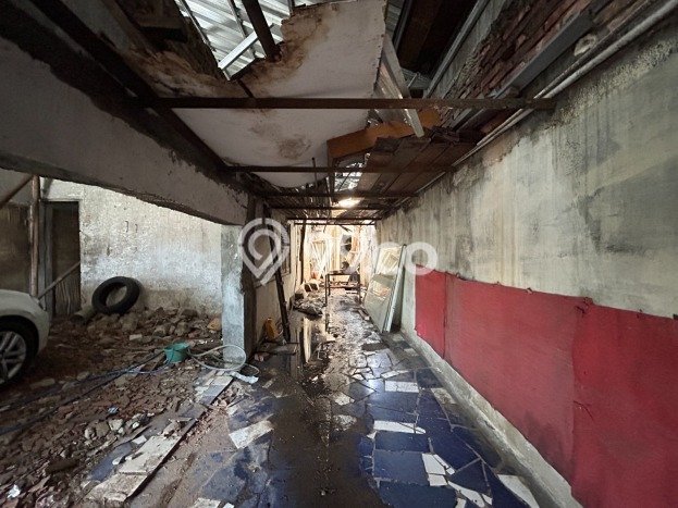 Jual Rumah Luas Megah Dengan View Eksklusif di Cawang, Jakarta Timur Jual Rumah Luas Megah Dengan View Eksklusif di Cawang, Jakarta Timur