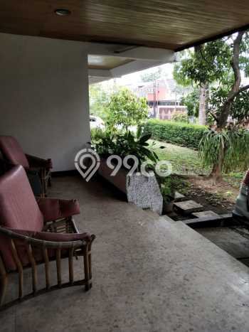 Rumah Elit LB 600m2 Siap Pakai Desain Elegan di Dago, Bandung Rumah Elit LB 600m2 Siap Pakai Desain Elegan di Dago, Bandung
