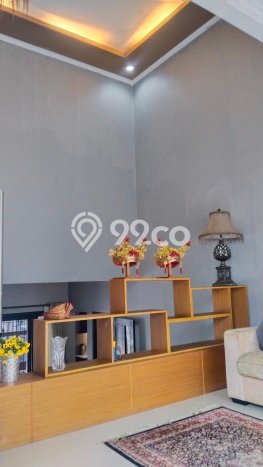 Rumah Elit LB 203m2 Siap Huni Desain Elegan di Geger Kalong, Bandung Rumah Elit LB 203m2 Siap Huni Desain Elegan di Geger Kalong, Bandung