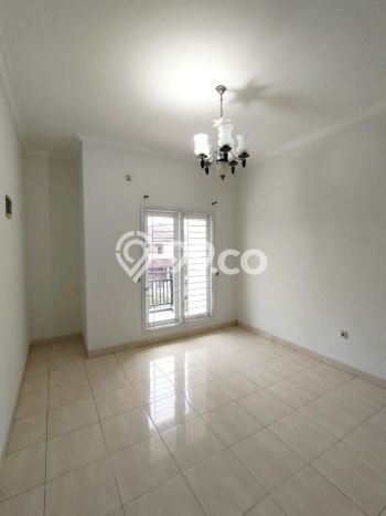 Dijual Rumah Mewah Elegan Dengan View Eksklusif di Kemang Pratama, Bekasi Dijual Rumah Mewah Elegan Dengan View Eksklusif di Kemang Pratama, Bekasi