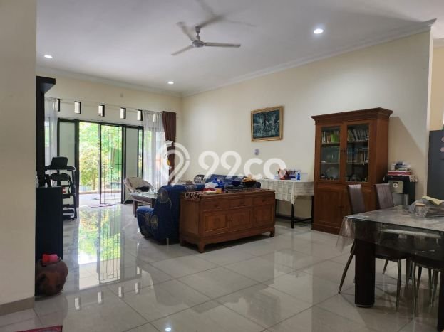 Rumah di Sektor 2 - Bintaro, Jakarta Selatan, LT 450m² LB 250m² Rumah di Sektor 2 - Bintaro, Jakarta Selatan, LT 450m² LB 250m²