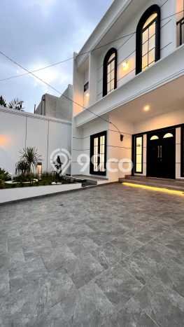 Ready to Use! Premium House LT 200m2 Desain Elegan di BSD Nusaloka Ready to Use! Premium House LT 200m2 Desain Elegan di BSD Nusaloka