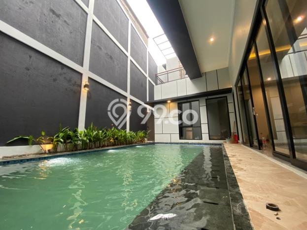 Rumah Mewah LB 390m2 Siap Huni Desain Elegan di Sektor 9-Bintaro, Tangerang Selatan Rumah Mewah LB 390m2 Siap Huni Desain Elegan di Sektor 9-Bintaro, Tangerang Selatan