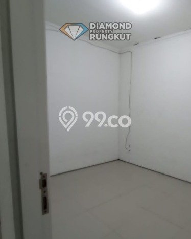 For Sale Hunian Rumah Terawat 2 Kamar di Sidoarjo, Surabaya For Sale Hunian Rumah Terawat 2 Kamar di Sidoarjo, Surabaya